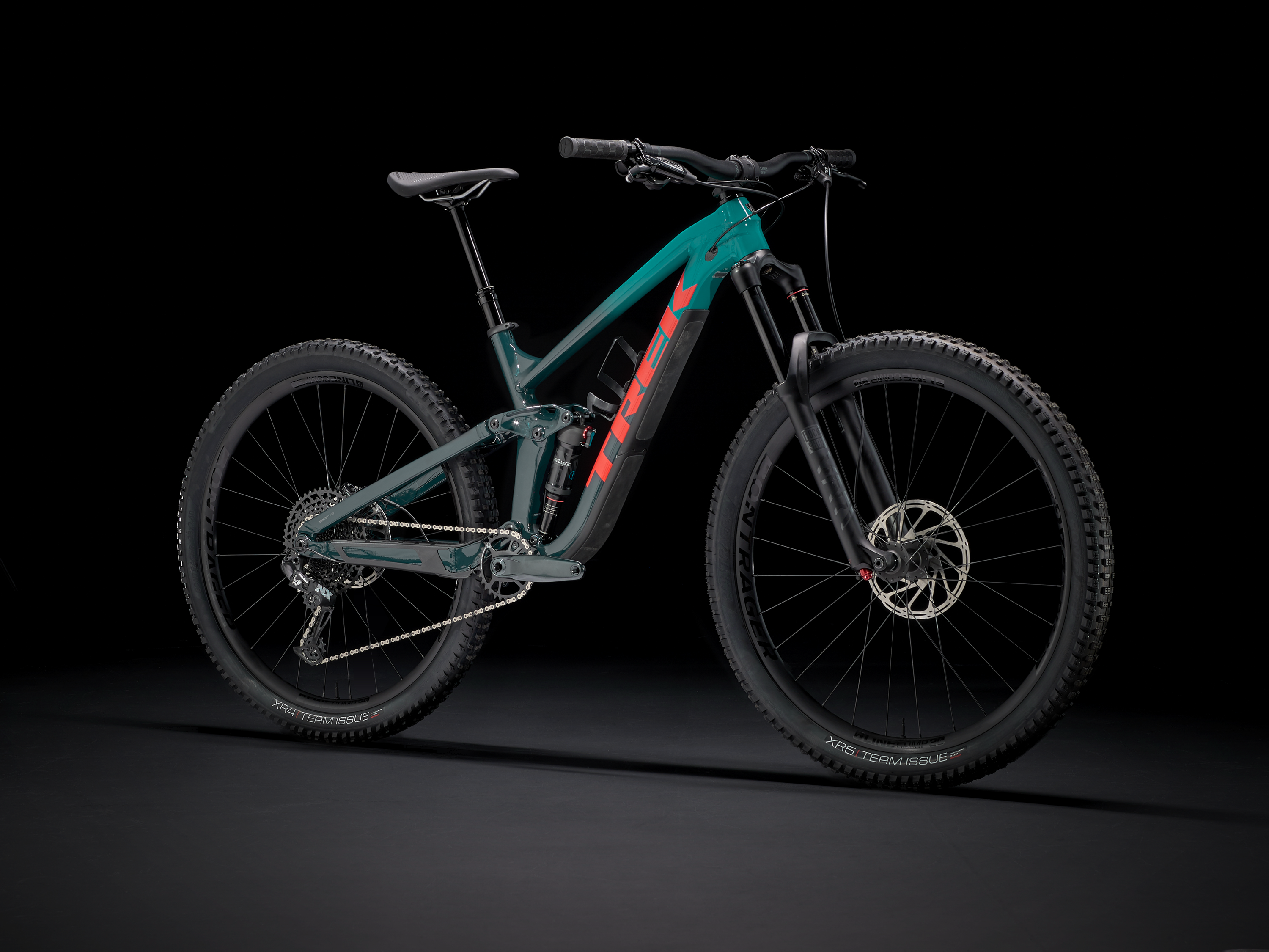 Trek Slash 7 SRAM NX Trek Slash 7 SRAM NX